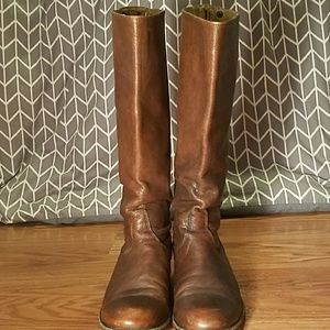 Frye Melissa back button zip boots
